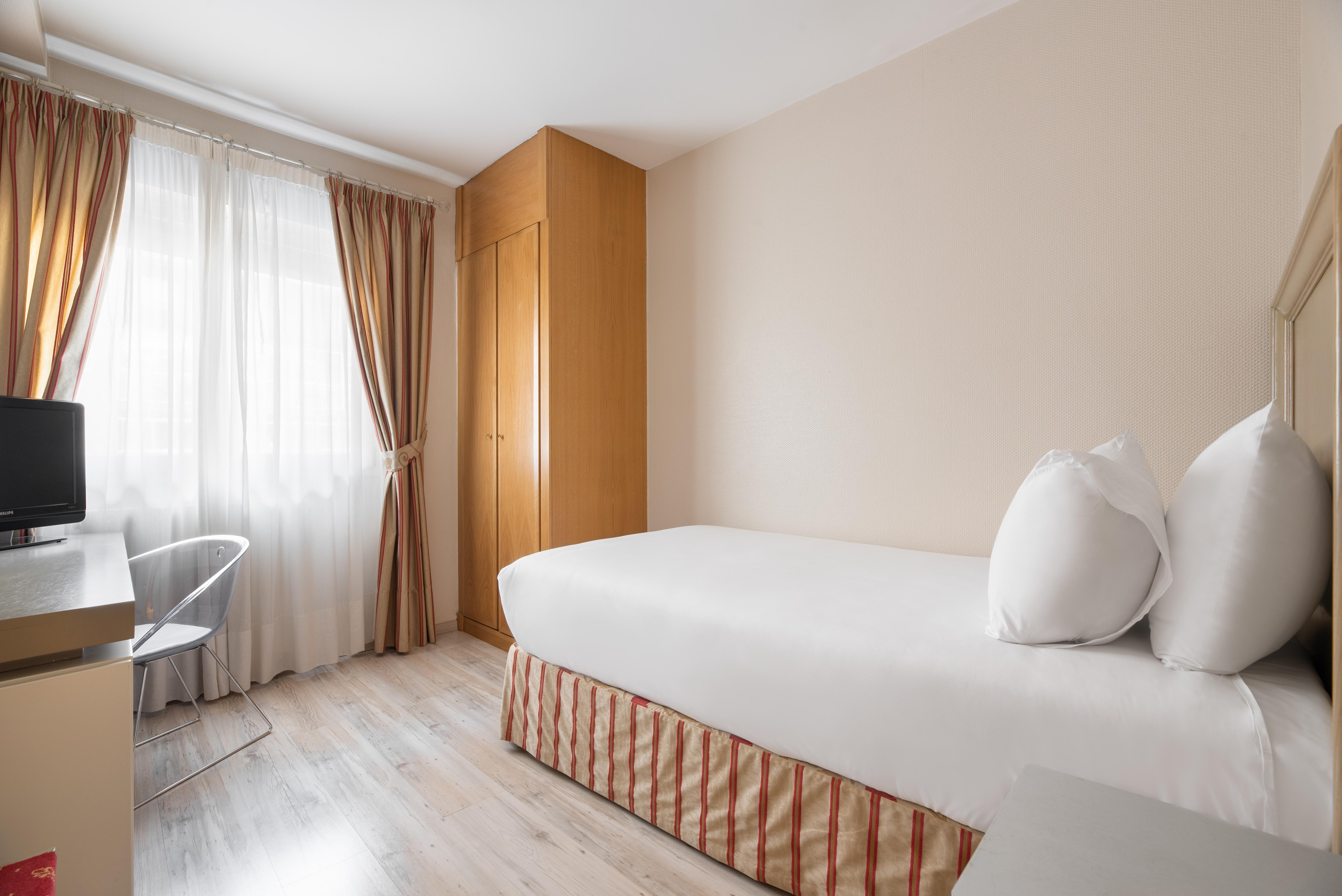 Crisol Almirante Bonifaz Hotel Burgo Kültér fotó