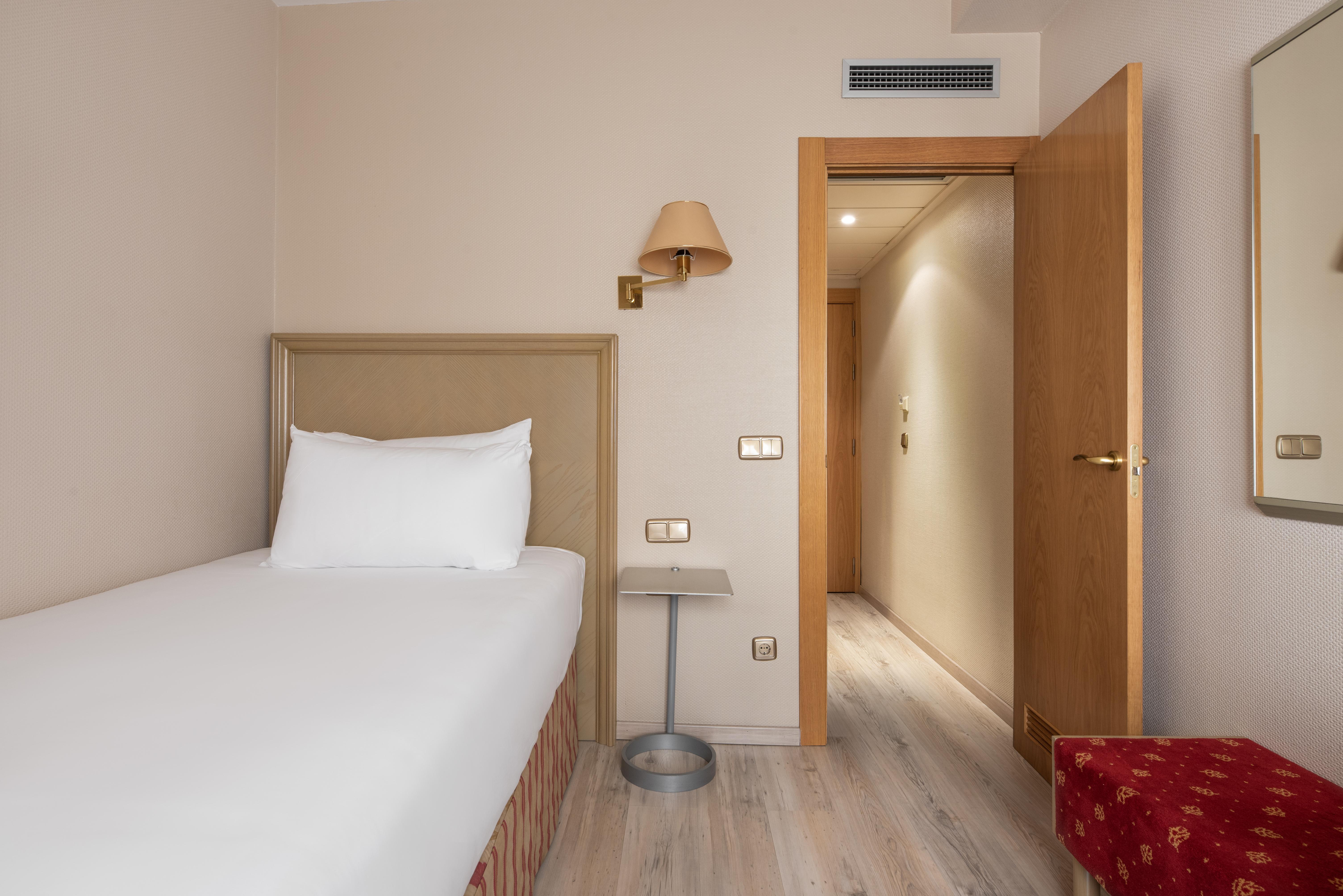 Crisol Almirante Bonifaz Hotel Burgo Kültér fotó
